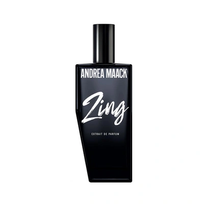Andrea Maack Zing