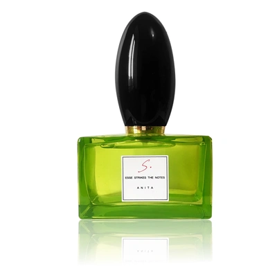 Esse Strikes The Notes Anita